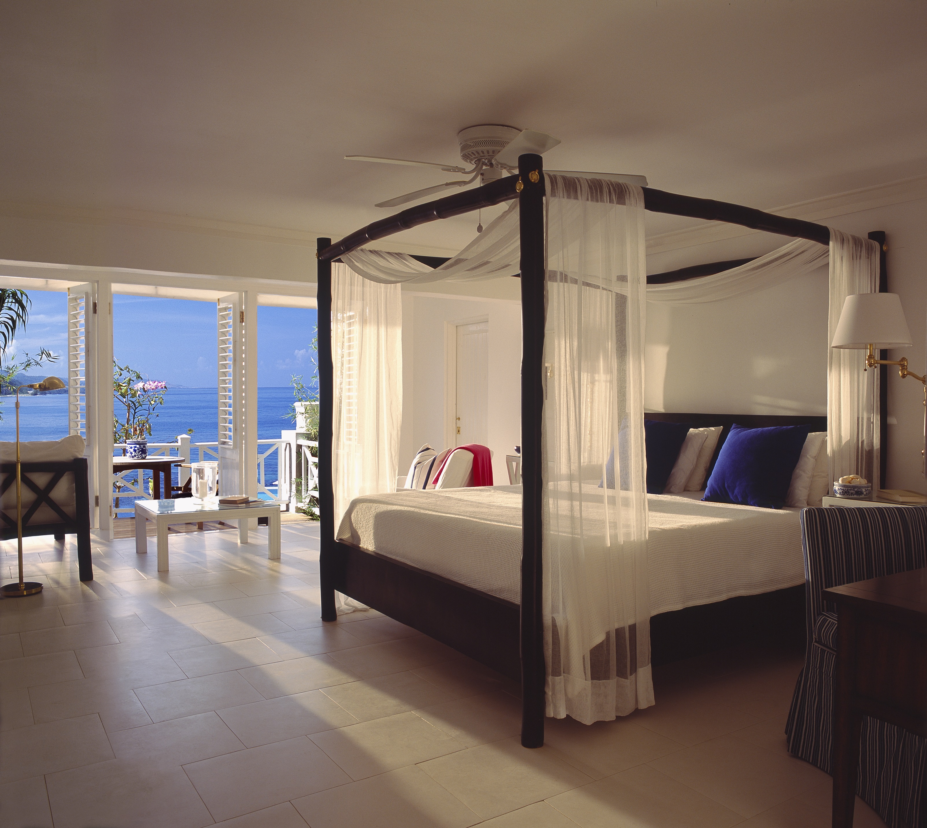 Room, Ocean Front, Balcony