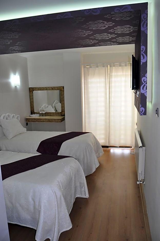 Garra Hotels 11/50