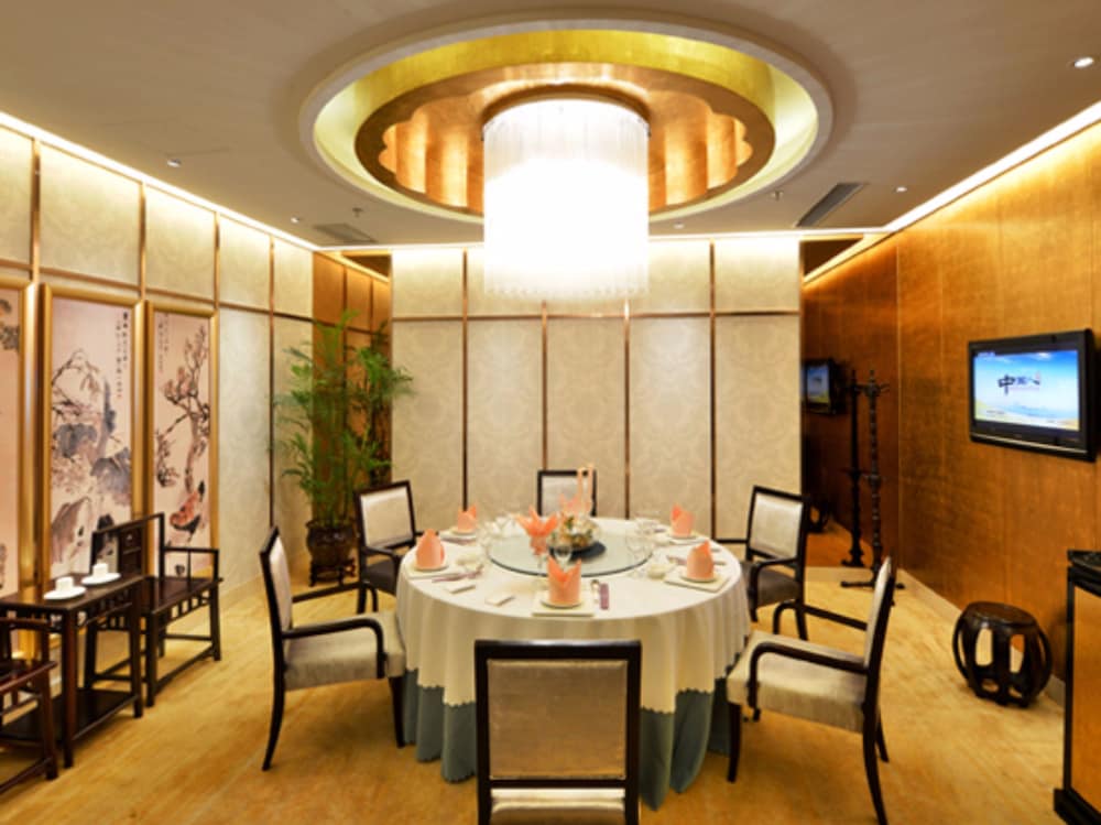 Baohua Harbour View Hotel 17/34