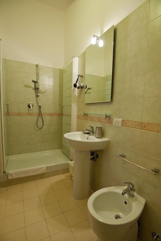 Rome Services Porta Castello 10/44