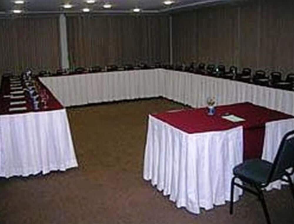 HOTEL VOLLARE 25/25