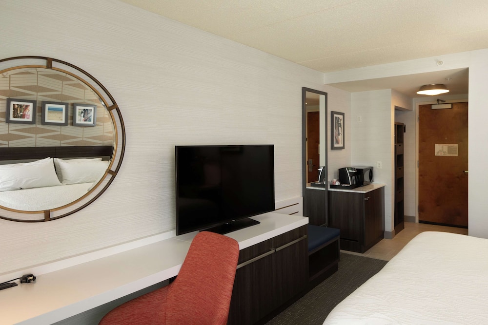 Hilton Garden Inn Freeport Downtown Me 10/62