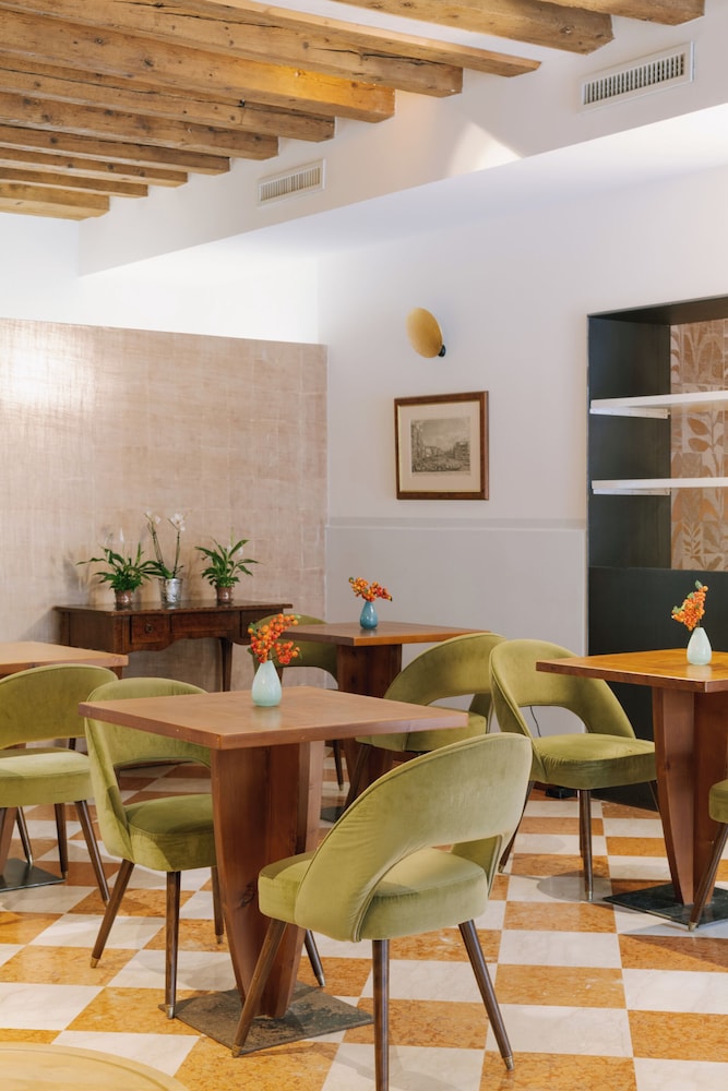 iH Hotels Venezia Salute Palace 43/62