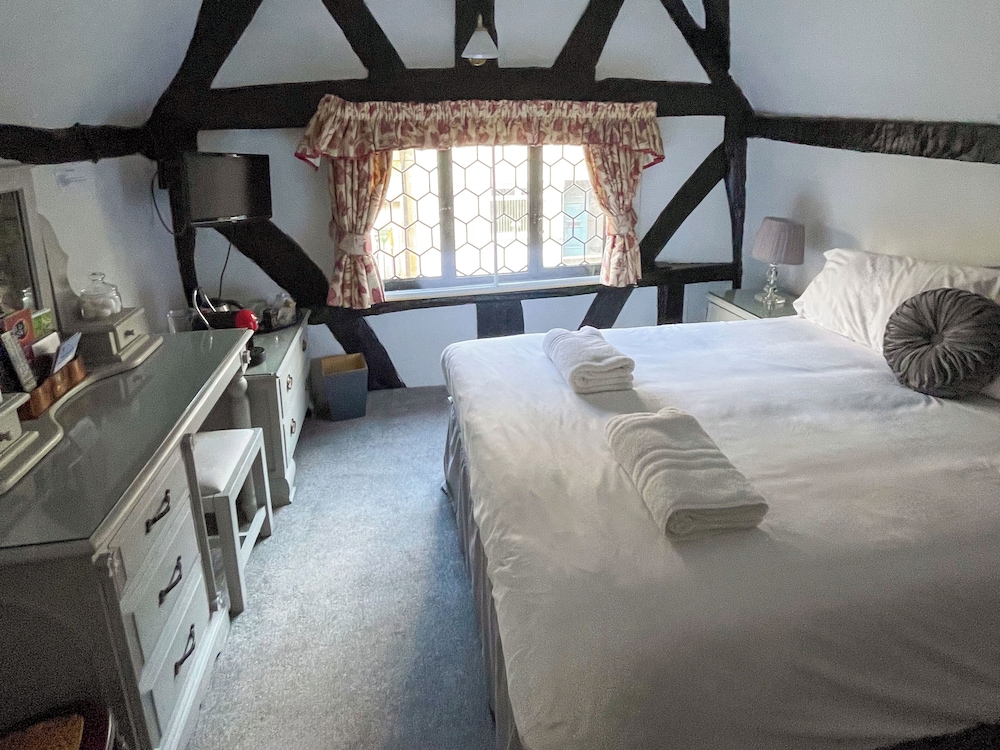 The White Hart Inn 26/55