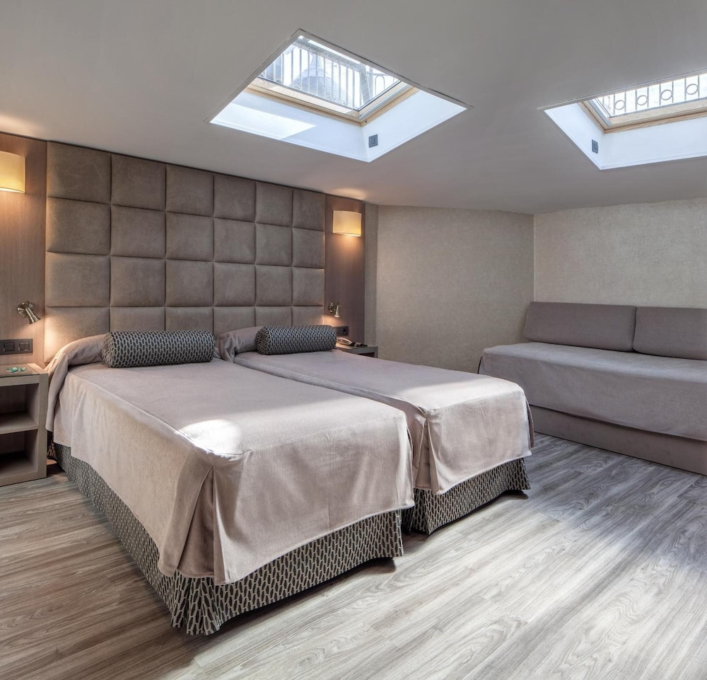 Hotel Suizo 13/55