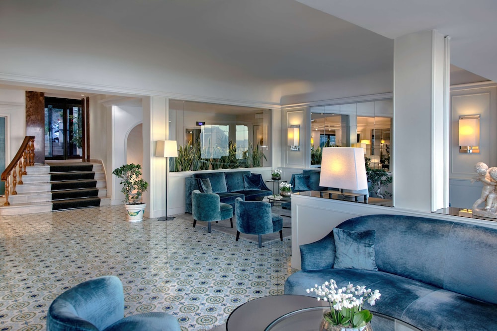 Hotel Paradiso, Bw Signature Collection 33/67