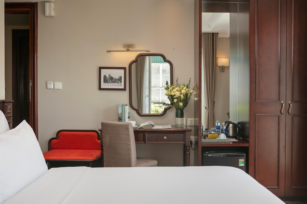 غرفة ديلوكس بسرير مزدوج، Sunline Hotel 5/9