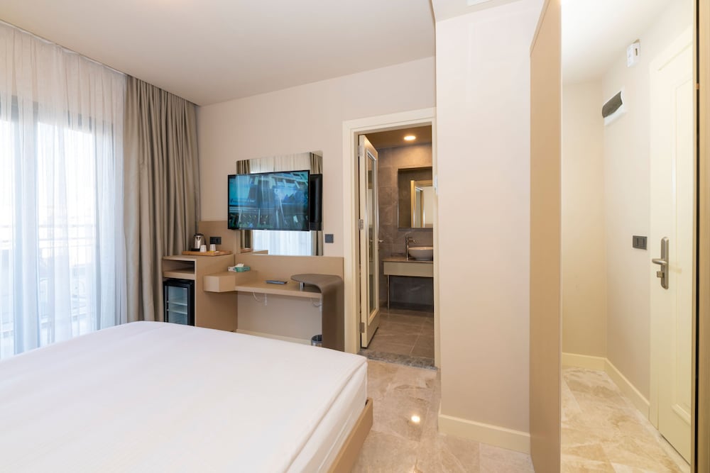Ramada by Wyndham Istanbul Pera 23/50
