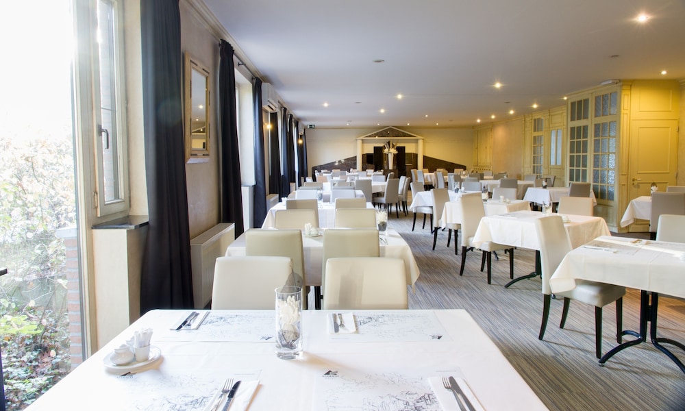 restaurant-cafeteria