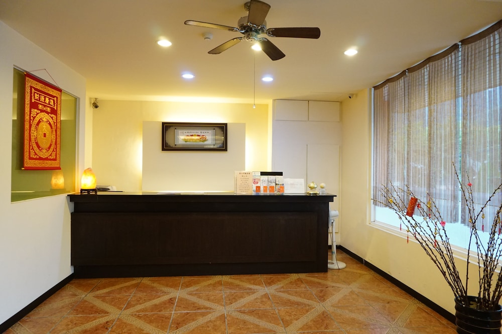 IMARS hotel 4/33
