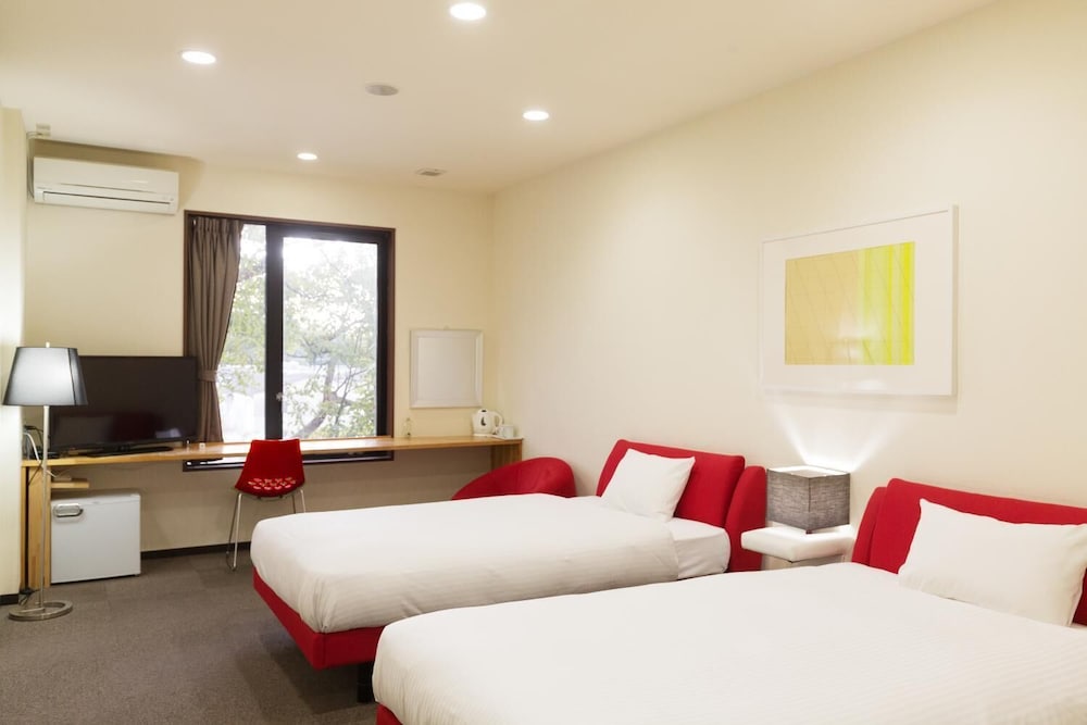 Sakaide Plaza Hotel 9/25
