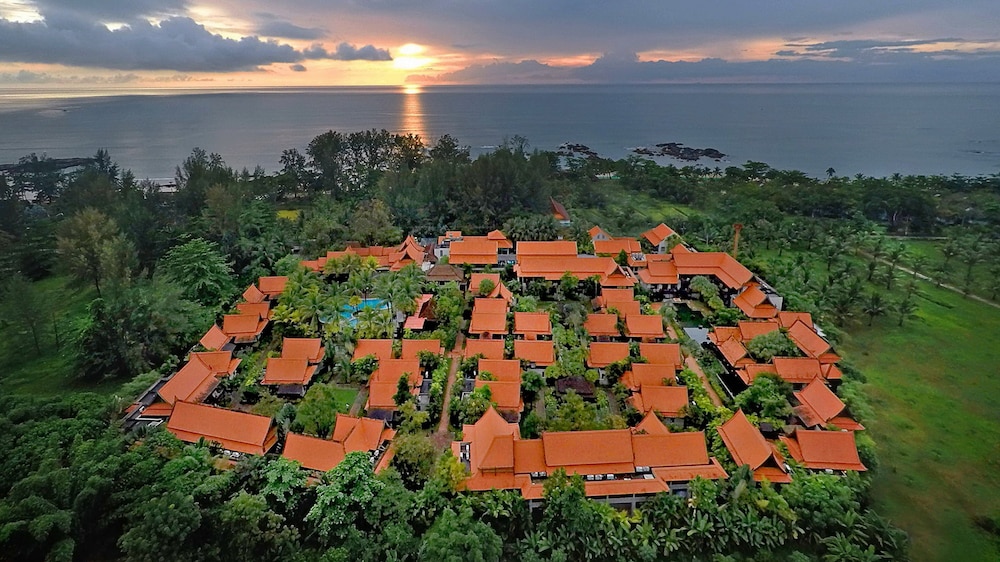 Khaolak Bhandari Resort and Spa 4/76