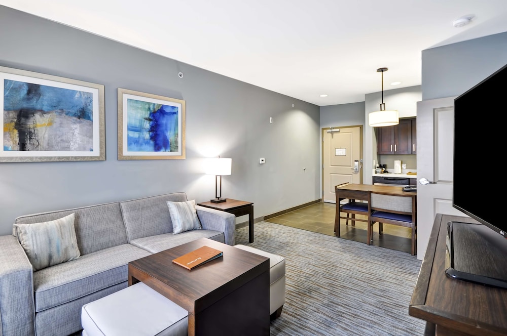 HOMEWOOD SUITES BY HILTON NEW BRAUNFELS 39/81