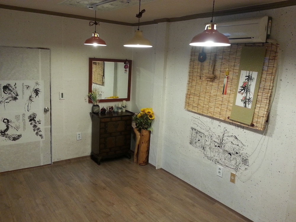 Punggyeong Korea Traditional House 7/23