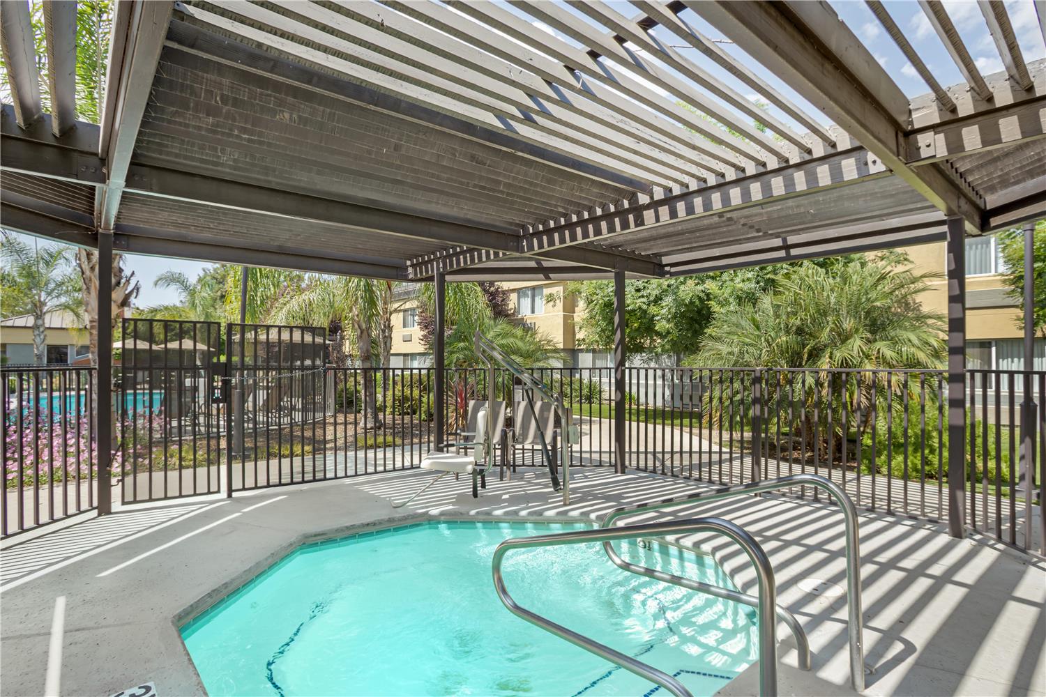 Best Western Porterville Inn 24/47