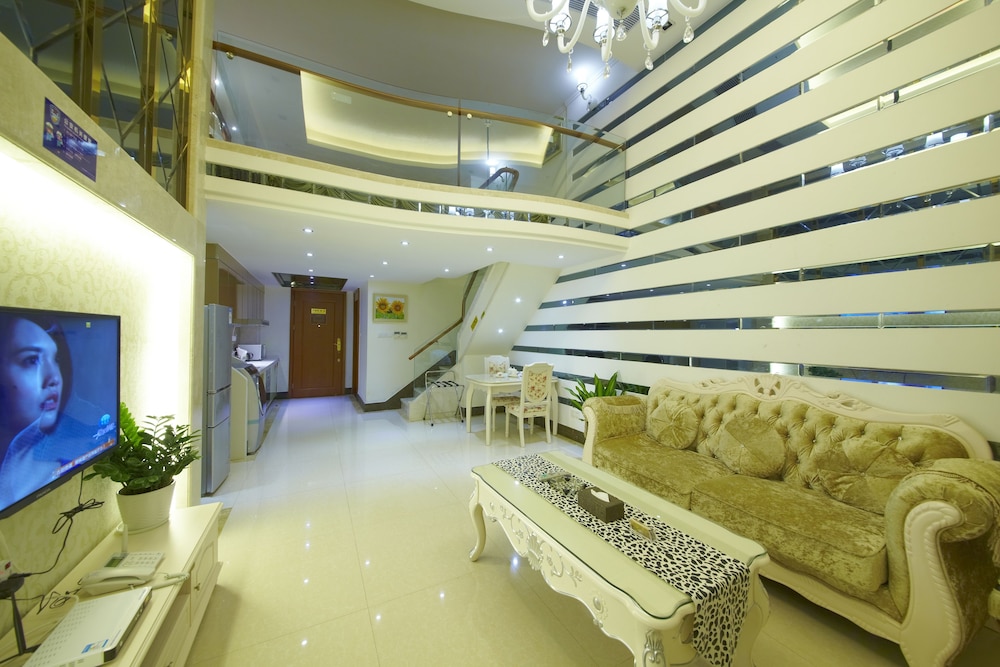 Louidon Mega Apartment Hotel of Kam Rueng Plaza Sunshine 47/77