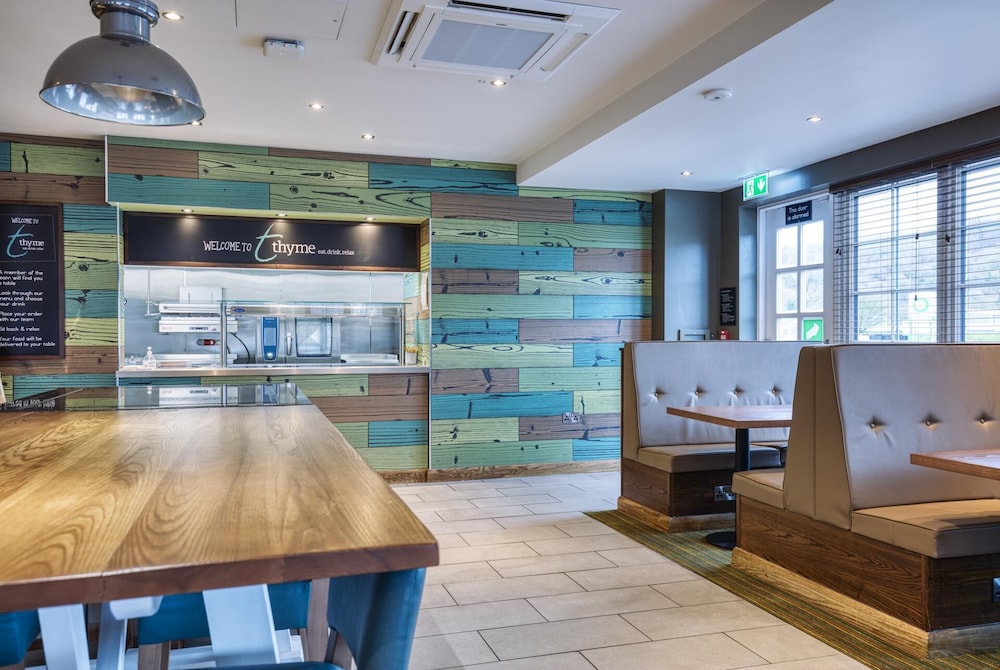 Premier Inn Marlborough 31/37