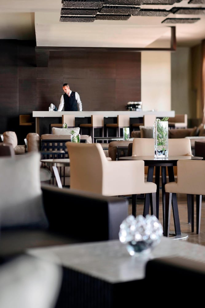 Constantine Marriott Hotel 35/37