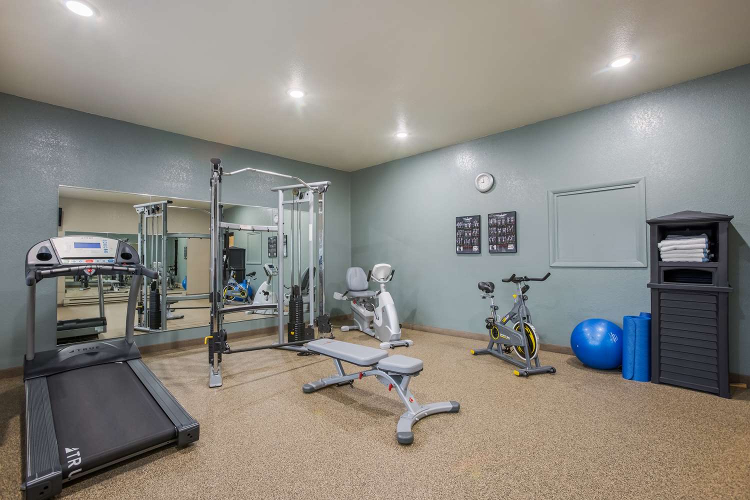 Best Western Harbour Pointe Lakefront 26/37