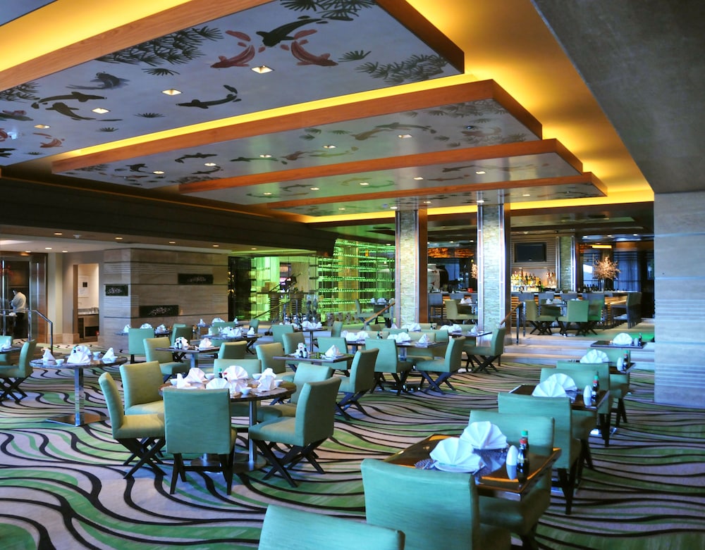 M Resort Spa & Casino 49/56