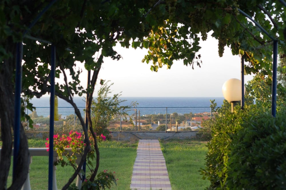 Villa Marina 32/50