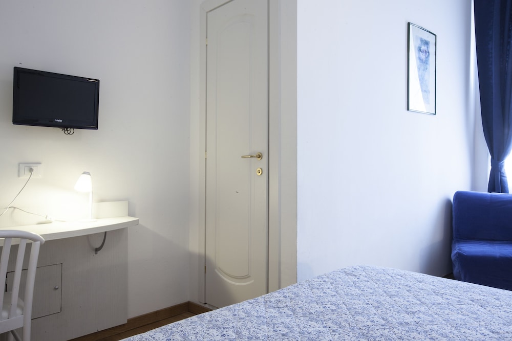 Albergo Amalfi Milano 11/67