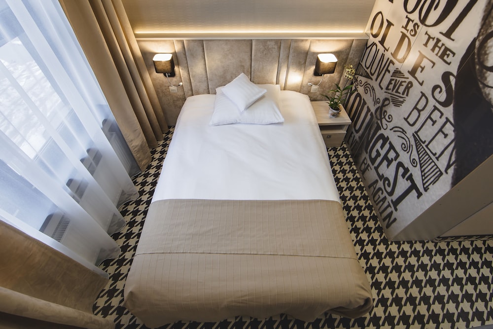Art Hotel Sosnowiec 35/65