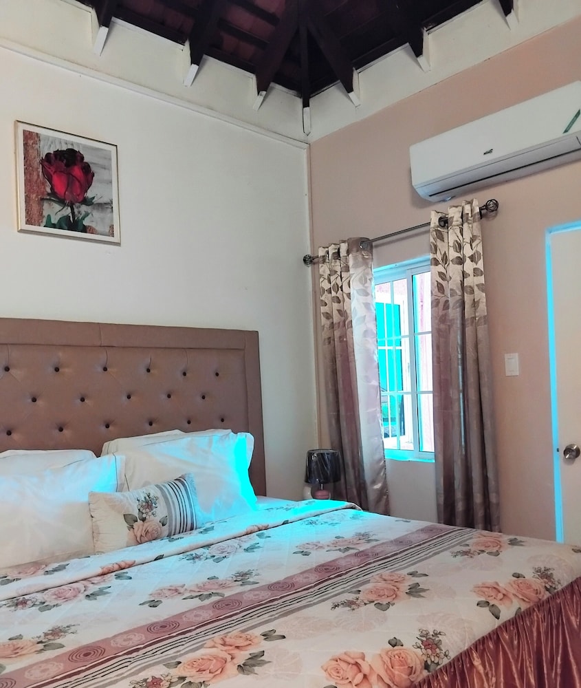 Pinkhibiscus Guest House 13/50