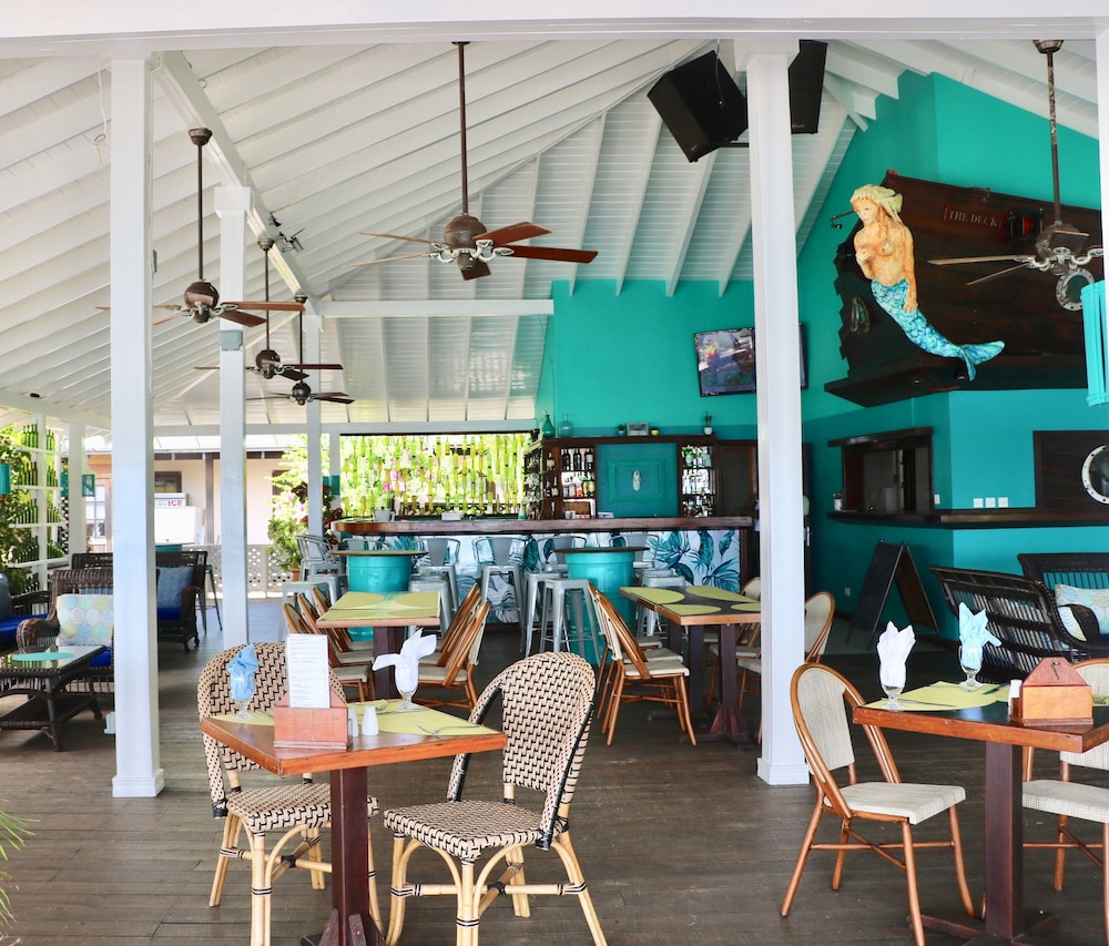 Le Phare Bleu Boutique Hotel And Marina 44/64