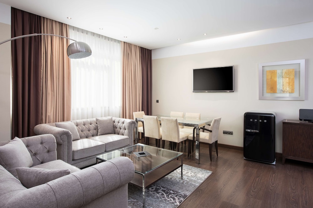 Nh Gran Hotel Casino Extremadura 28/50