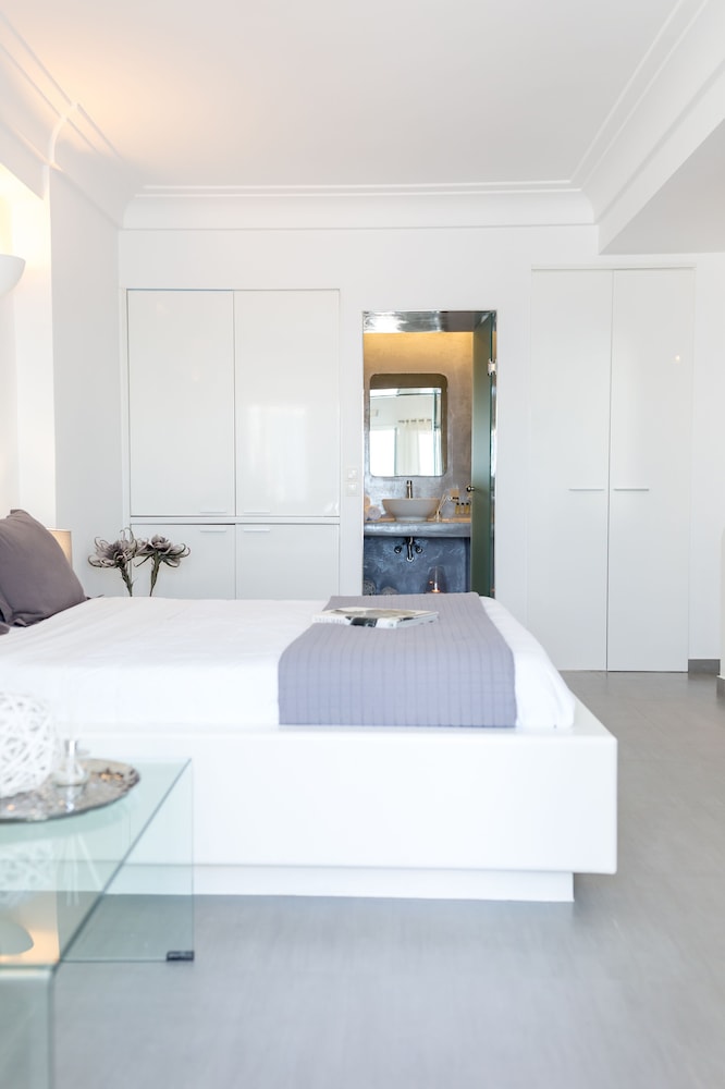 DREAMING VIEW SUITES 19/60