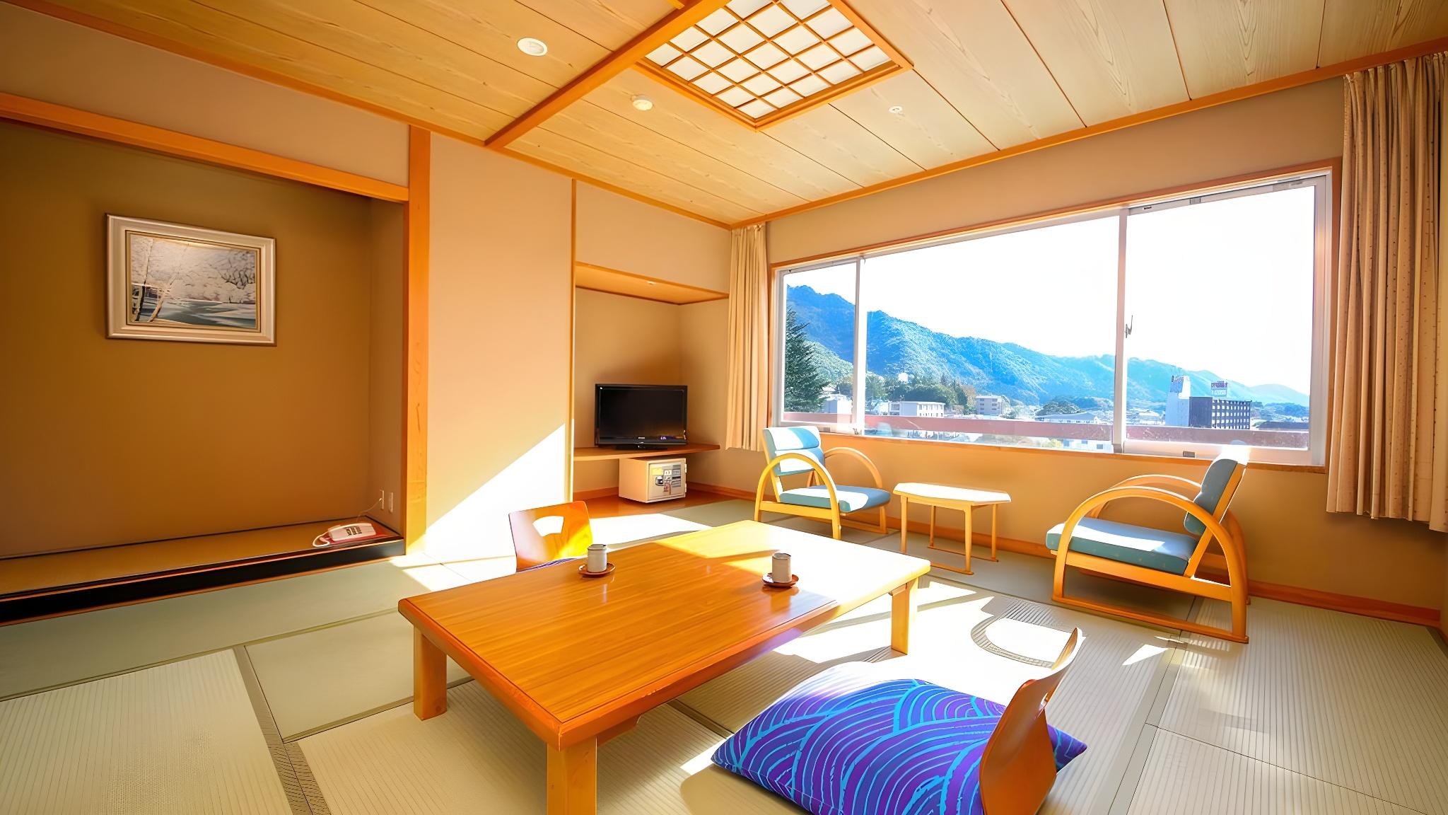 Japanese, Superior, 6 Beds, City Side, Bathtub