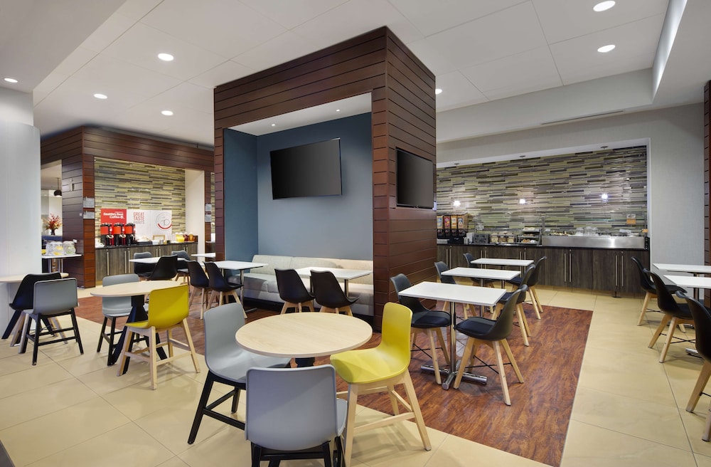 HYATT house San Jose/Silicon Valley 42/61