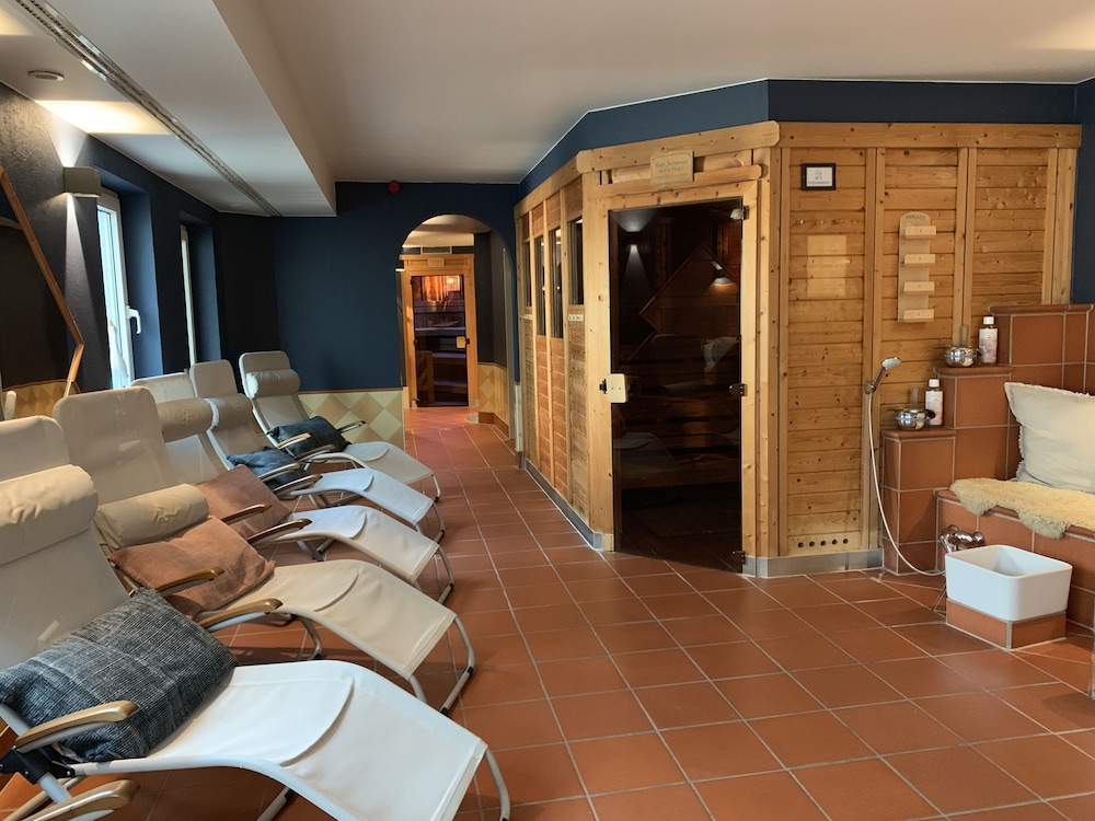 Seehotel Niedernberg - Das Dorf am See 21/49