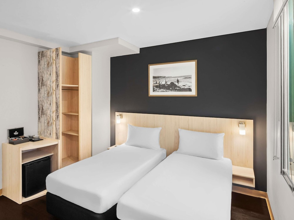 Ibis Sydney Barangaroo Hotel 22/70