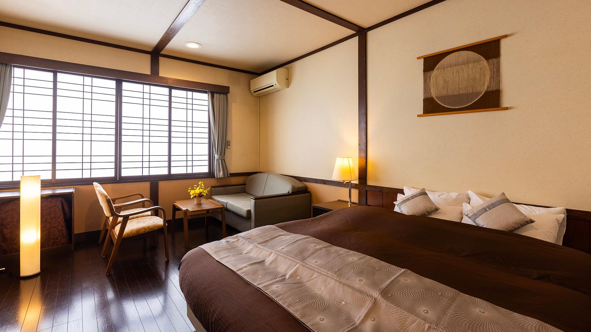 Standard, Double Bed, City Side
