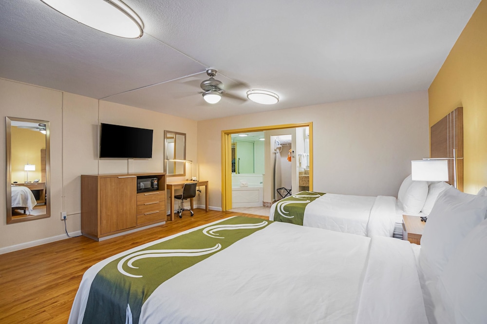 Quality Inn and Suites Airport Cruise Port Hollywood 29/55