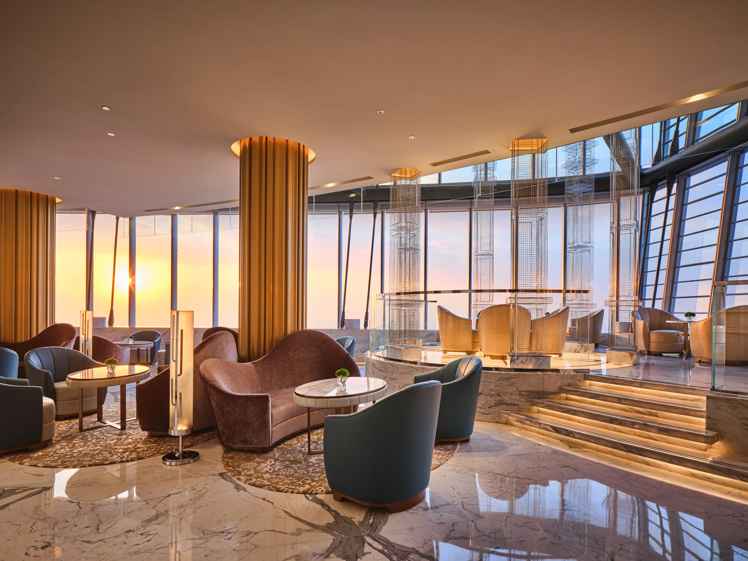 J Hotel Shanghai Tower 25/50