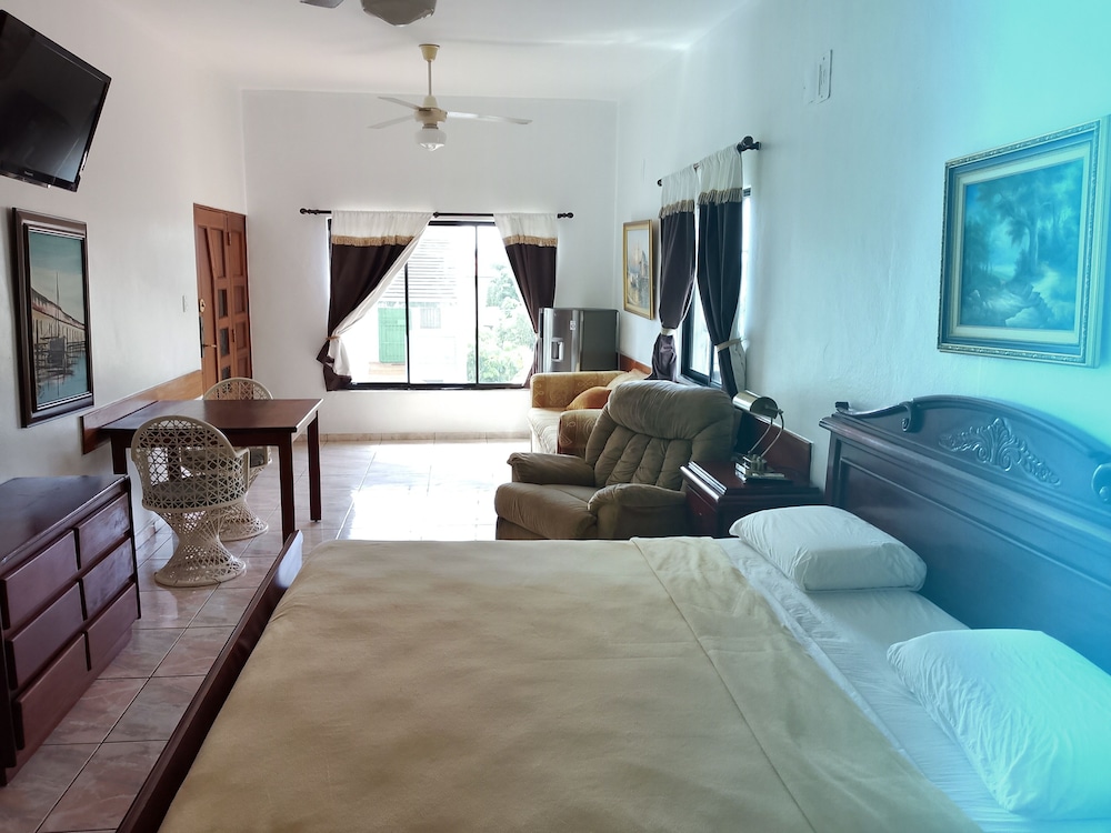 Hotel Garant & Suites 29/49