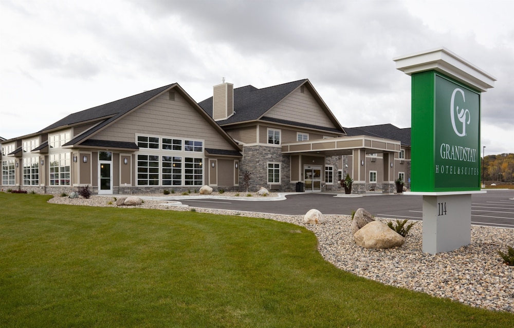 Grandstay Hotel Amp Suites 3/53
