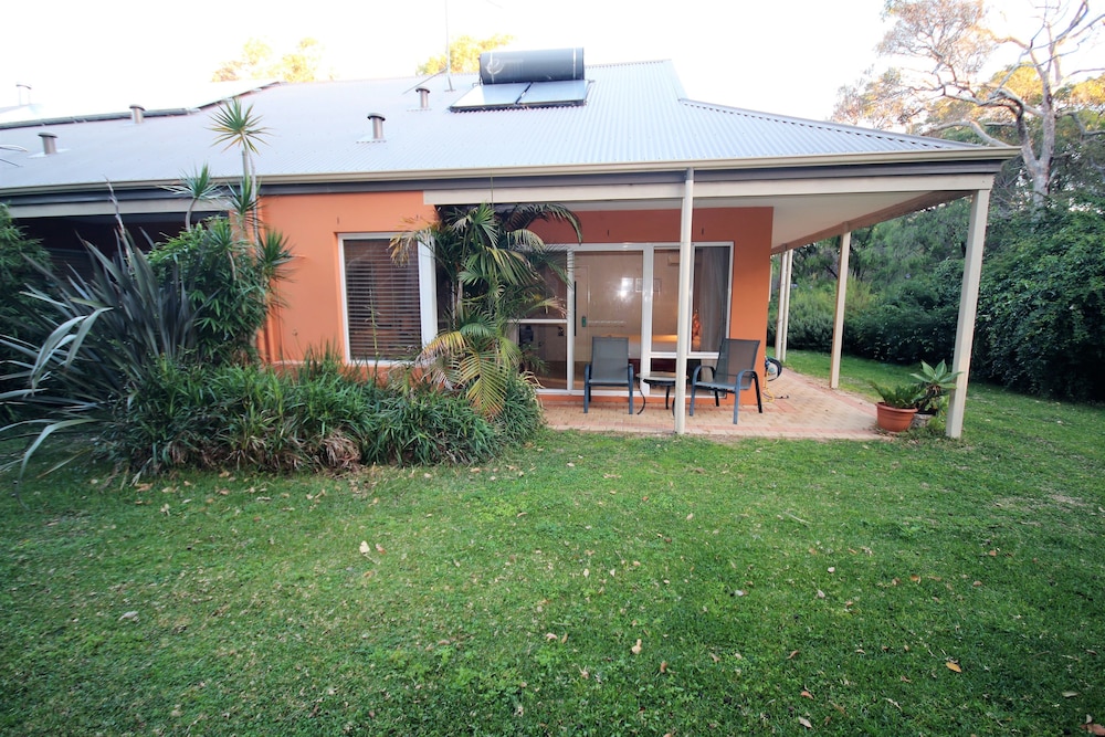 MARGARET RIVER BED AND BREAKFAST 41/48