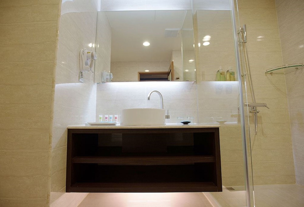 Best Hotel 21/63