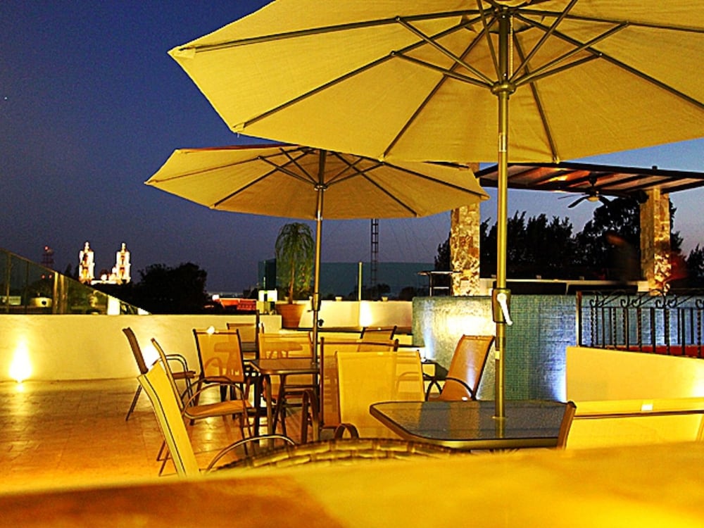 La Aurora Hotel Colonial 49/61