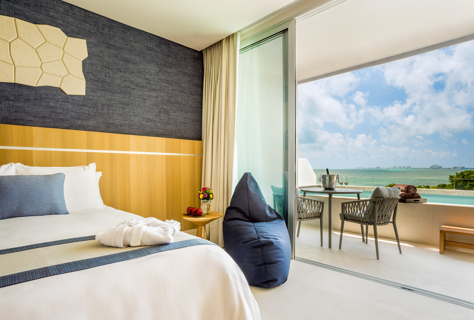 Crew, Deluxe, Suite, Ocean View, Plunge Pool