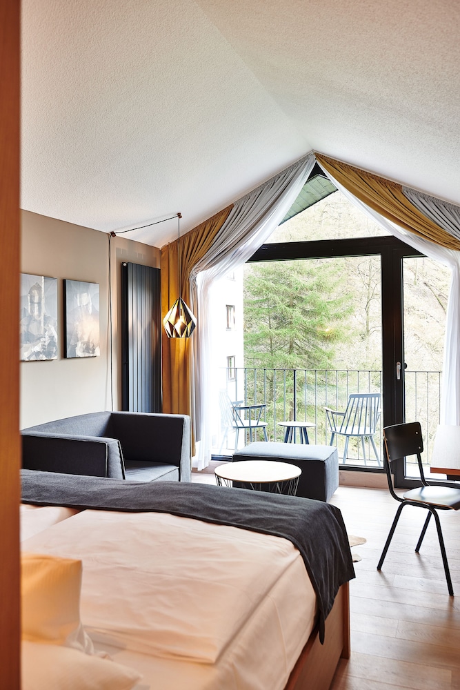 Hotel Zugbruecke Grenzau 18/69