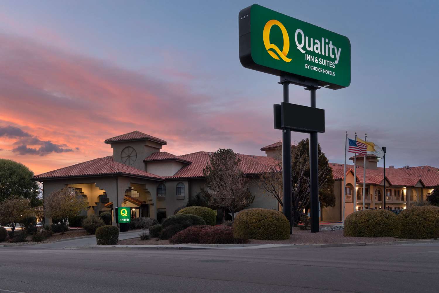 Quality Inn and Suites Gallup I-40 Exit 20 2/32