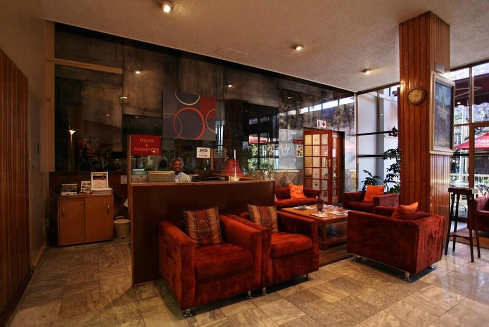 Arcadia Hotel 7/40
