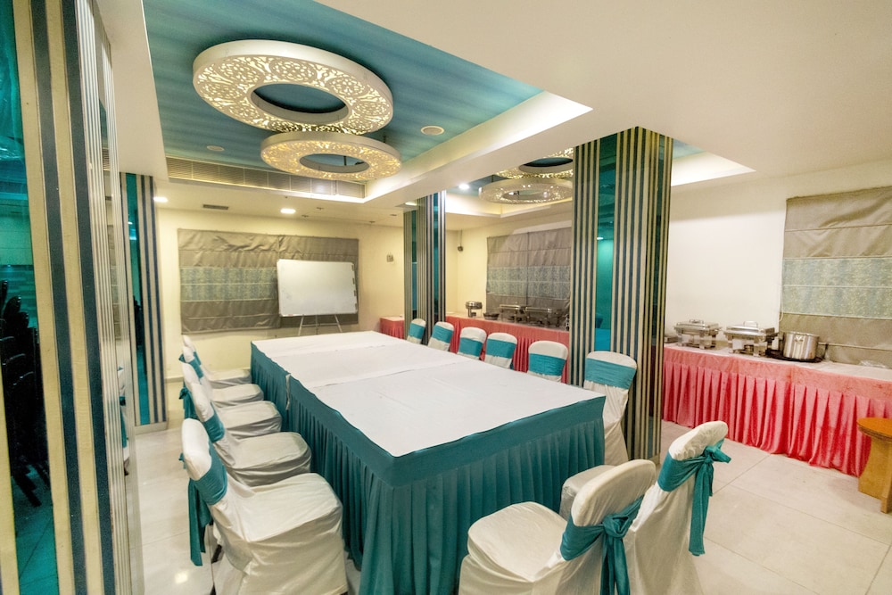 Hotel Annapoorna Residency 26/30