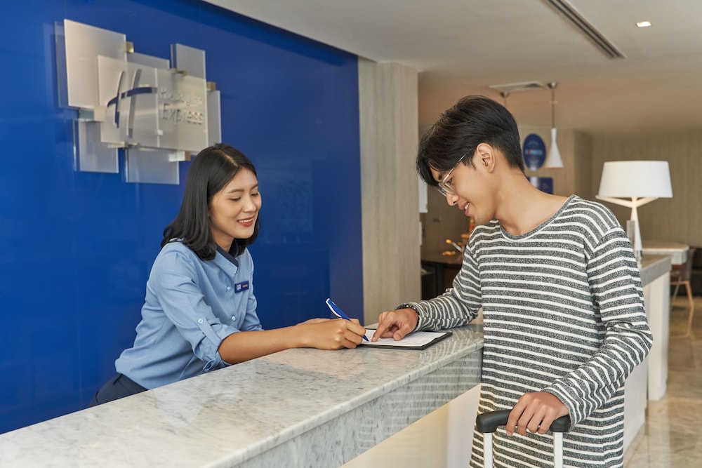 Holiday Inn Express Pattaya Central 15/80