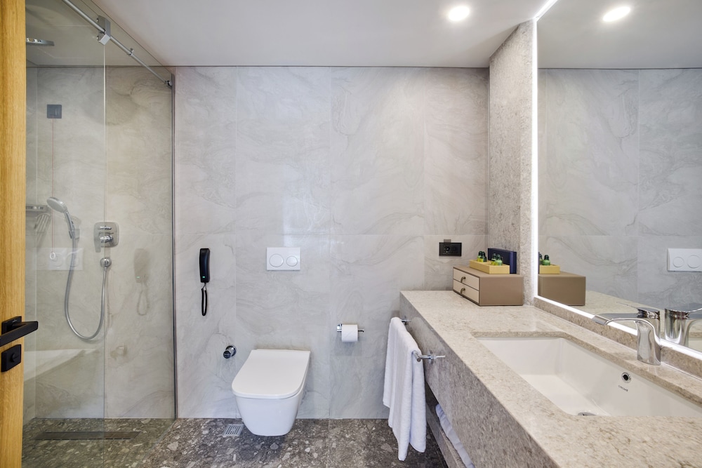Movenpick Resort Antalya Tekirova 60/63